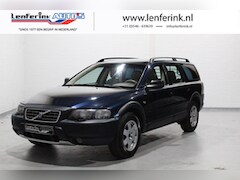 Volvo XC70 - 2.4 D5 163 pk Geartronic Automaat Leder Beige, Airco ECC, PDC, Youngtimer APK 03-11-2021