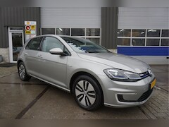 Volkswagen e-Golf - Automaat * Full LED * Navigatie * €22.650, - Incl BTW