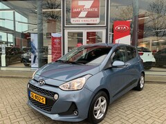 Hyundai i10 - 1.0i i-Premium Navi+BT+Camera ECCStoel/stuur Verw. PDC Cr.Control LED LMV 5jr.Garantie