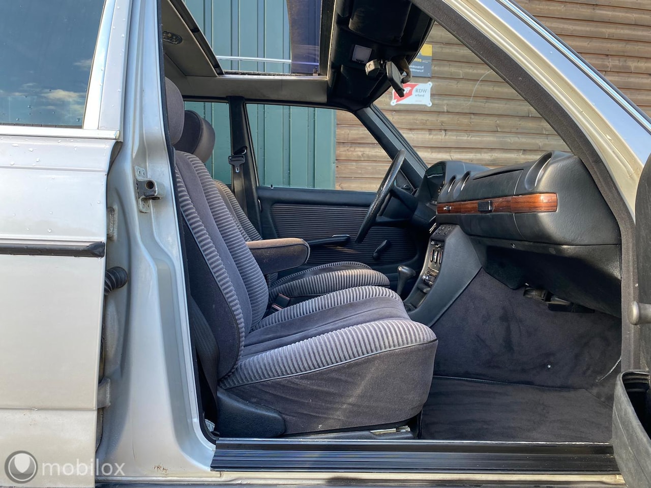 mercedes-benz-230-combi-te.jpg