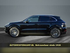 Porsche Cayenne - 3.0 340 PK ACC Luchtvering Trekhaak Panoramadak 21 Inch