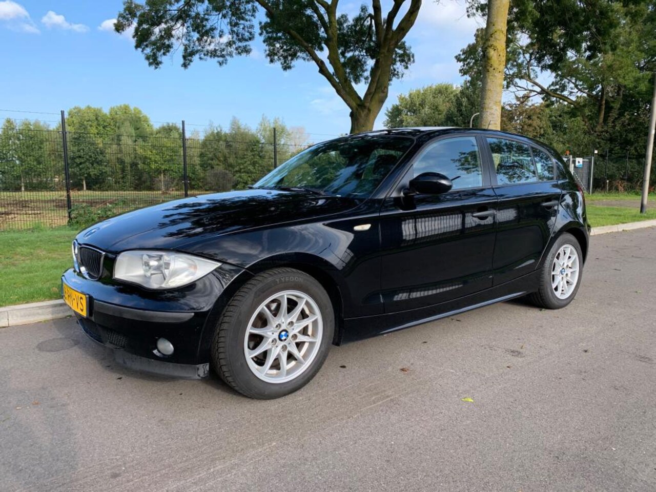 BMW 1-serie - 116i 5-Deurs Airco - AutoWereld.nl