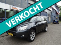 Toyota RAV4 - 2.2 D4-D Sol Airco