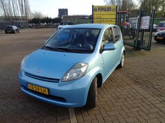 Daihatsu Sirion 2 - 1.3-16V Comfort