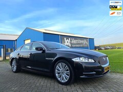 Jaguar XJ - 3.0 V6D Premium Luxury LWB Pano.dak|Luchtvering