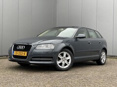 Audi A3 Sportback - 1.6 TDI 105PK Ambition Pro Line + stoelverwarming + cruise control + PDC + leder