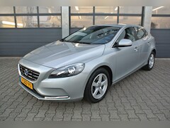 Volvo V40 - T3 1.6 150pk Momentum