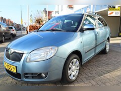 Skoda Fabia Combi - 1.6-16V Tour 1e Eig Dealer Onderhouden Clima