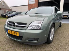 Opel Vectra GTS - -C-CC; Z2.2YH