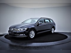 Volkswagen Passat Variant - 1.6 TDI Comfortline Business ADAPT.CR./ERGOCOMF./NAVI/CLIMA/CAMERA/LMV