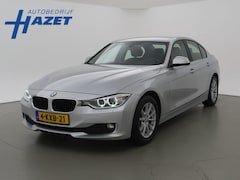 BMW 3-serie - 320D EDE AUT. SEDAN *52.586 KM* + NAVIGATIE / XENON