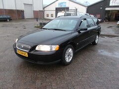 Volvo V70 - 2.4 airco