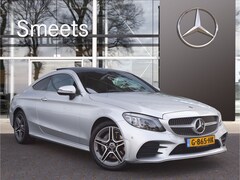 Mercedes-Benz C-klasse Coupé - 180 Automaat | Navigatie | AMG-Line | Leder | Panoramadak | 360" Parkeercamera |