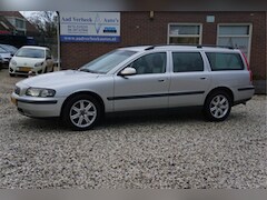 Volvo V70 - 2.4 Comfort Line