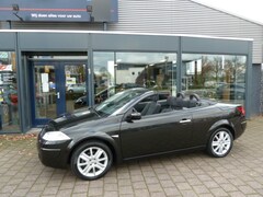 Renault Mégane Cabrio - 2.0 16V AUT Dynamique