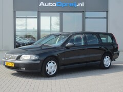 Volvo V70 - 2.4i Airco, Trekhaak, Youngtimer