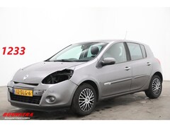 Renault Clio - 1.5 DCI 5 Drs Collection Airco Cruise
