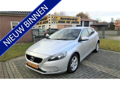 Volvo V40 - 2.0 D2 Nieuw Model Ecc-Airco Stoel + Voorruitverwarming Navi Camera Lmv Pdc Voor + Achter