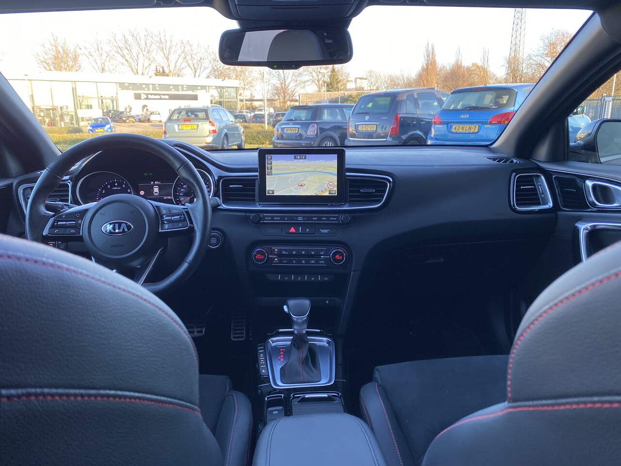 kia-pro-cee-d-1-6-t-gdi-gt-204pk-automaat-navi-camera-pano-led-jbl-suede-leer.jpg