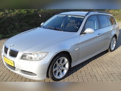 BMW 3-serie Touring - 320I Dynamic Executive Airco