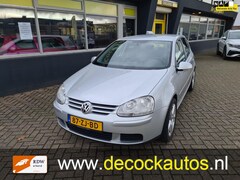 Volkswagen Golf - 1.6 Trendline/Airco/Trekhaak/Boekjes