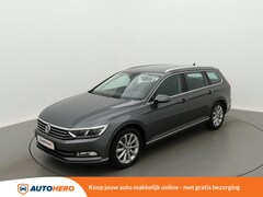Volkswagen Passat Variant - 1.4 TSI ACT Highline 150PK TW36289 | Navi | LED | Leder/Alcantara | Massage | Parkeersenso