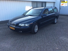 Volvo V70 - 2.4 Comfort Line