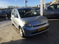 Daihatsu Sirion 2 - 1.3-16V Comfort