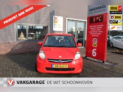 Subaru Justy - 1.0 Comfort, 5 drs, airco,