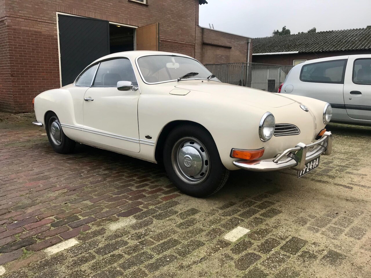 volkswagen-karmann-ghia-origineel-nederlandse-auto-zeer-mooie-auto-uniek-a-p-k-16-04-2021.jpg