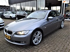 BMW 3-serie Coupé - 325i 218 PK| BEZICHTIGEN OP AFSPRAAK MOGELIJK | SCHUIFDAK | XENON | NAVIGATIE | AIRCO | CR