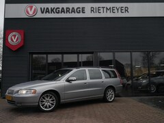 Volvo V70 - 2.4 D5 Edition Sport |automaat|leder |panorama dak |stoelen met geheugen
