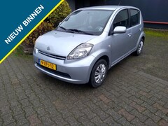 Daihatsu Sirion 2 - 1.3-16V Comfort