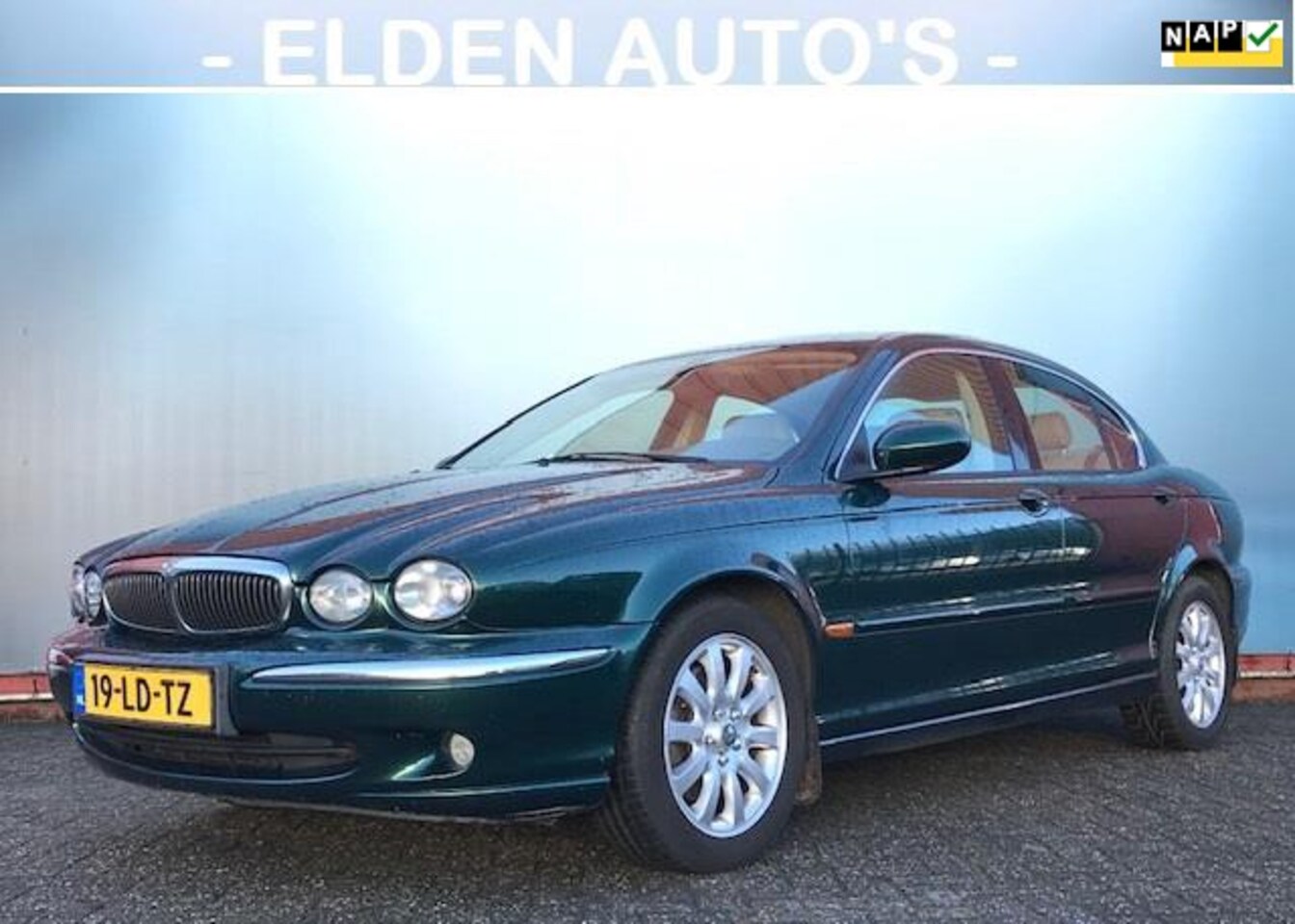jaguar-x-type-2-5-v6-executive-youngtimer-automaat-airco-nap.jpg