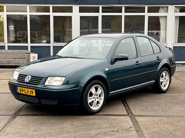 Beweren Behoren Trekker Volkswagen Bora 2.0 Comfortl |Clima |CruiseC |Nieuwe Apk 2003 Benzine -  Occasion te koop op AutoWereld.nl