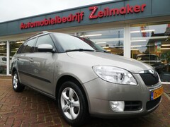 Skoda Fabia Combi - 1.6 16V COMBI AMBIENTE AIRCO LM VELGEN