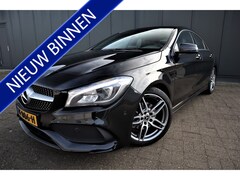 Mercedes-Benz CLA-Klasse - 180 AMG Automaat Amg Line Camera Led Verlichting Stoelverwarming Nieuwstaat