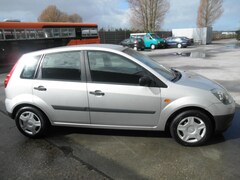 Ford Fiesta - 1.3-8V Style Airco, Stuurbekrachtiging, 5 deurs