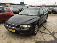 Volvo V70 - 2.4