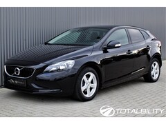 Volvo V40 - 2.0 D2 Kinetic NAVI PDC D. GLAS 52000KM