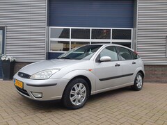 Ford Focus - 1.6-16V Futura