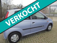 Daihatsu Cuore - 1.0-12V Osaka super nette auto met weinig km apk dealer onderhouden