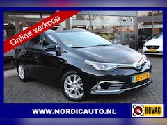 Toyota Auris Touring Sports - 1.8 HYBRID EXECUTIVE GO / NAVIGATIE / CAMERA