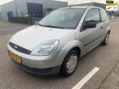 Ford Fiesta - 1.3 Style loop of sloop