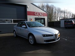 Alfa Romeo 159 - 2.2 JTS Distinctive
