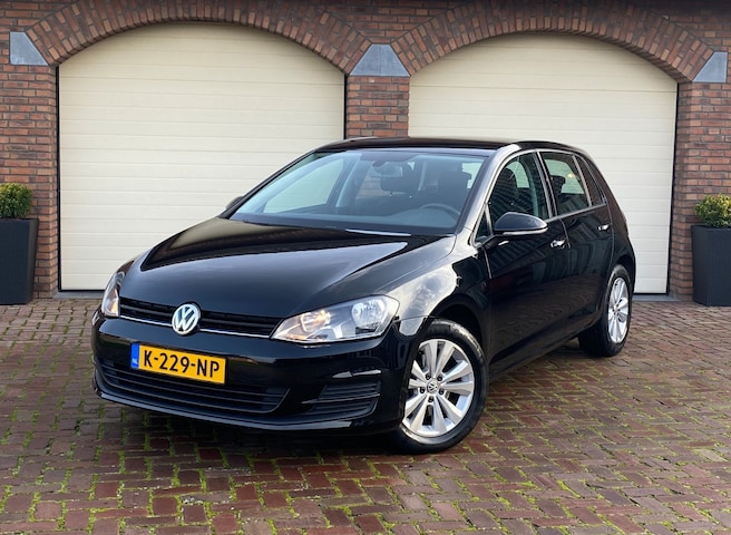 Volkswagen Golf 1.2 TSI Trendline Clima Cruise LMV 5 deurs Benzine - Occasion te koop op AutoWereld.nl