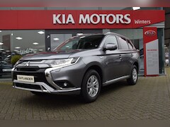 Mitsubishi Outlander - 2.4i PHEV 4WD Pure Autom. ECC Cr.Control SmartLink-Navi Camera+BT Keyless 5jr.Garantie