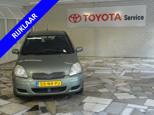 Pijl Legacy neus Toyota Yaris 1.3 Sol 3 Deurs Automaat 2004 Benzine - Occasion te koop op  AutoWereld.nl