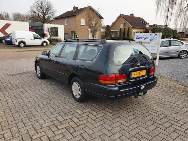 toyota-camry-wagon-customwagon-2-2-xli.jpg