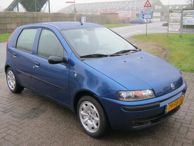 Het begin Nieuwe betekenis had het niet door Fiat Punto 1.2 ELX , Airco, 5 Deurs, 2e Eigenaar 2000 Benzine - Occasion te  koop op AutoWereld.nl